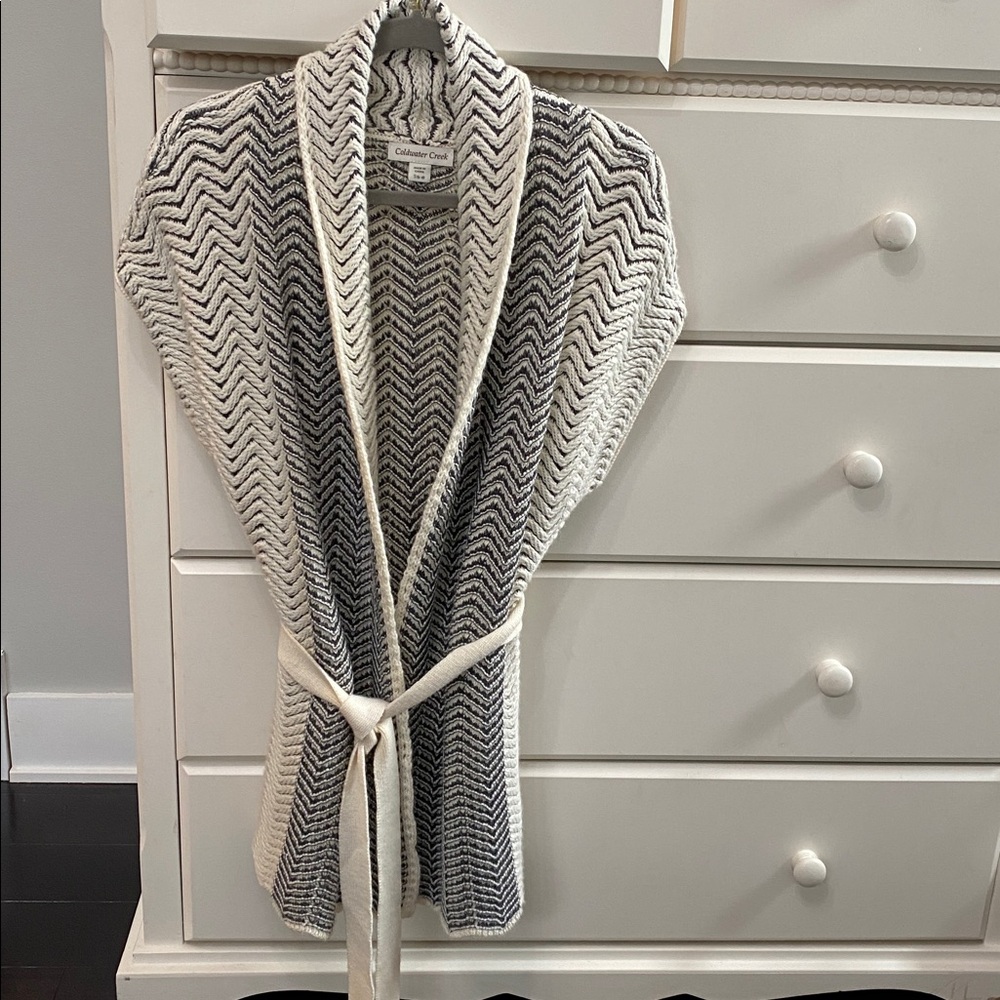 Beautiful Vest Cardigan. Size S. NWOT Coldwater Creek Black and White Chevron